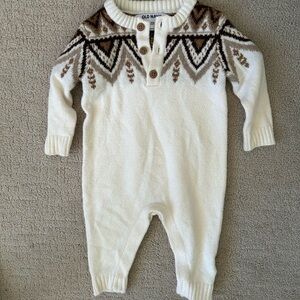 Old Navy cozy winter romper size 3-6 months